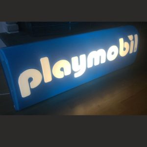Enseigne publicitaire lumineuse Playmobil
